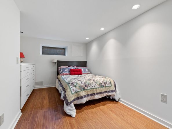 88 Starin Drive, Stamford CT 06902