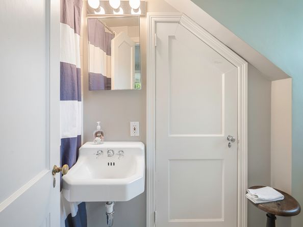 175 W Norwalk Road, Norwalk CT 06850