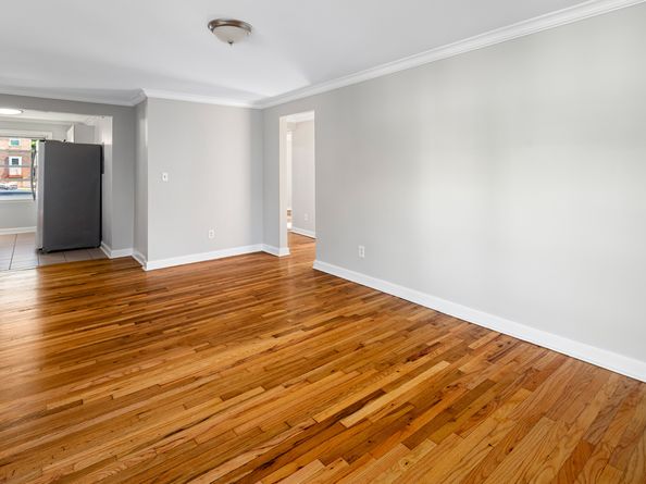 23 Standish Road APT 2, Stamford CT 06902