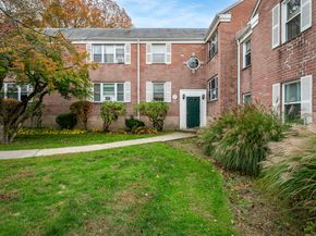 23 Standish Road 2, Stamford CT 06902