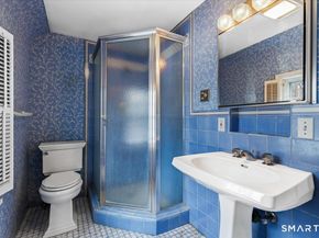 77 Winfield Lane, New Canaan CT 06840