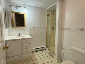 Undisclosed Address #24132976, New Canaan CT 06840