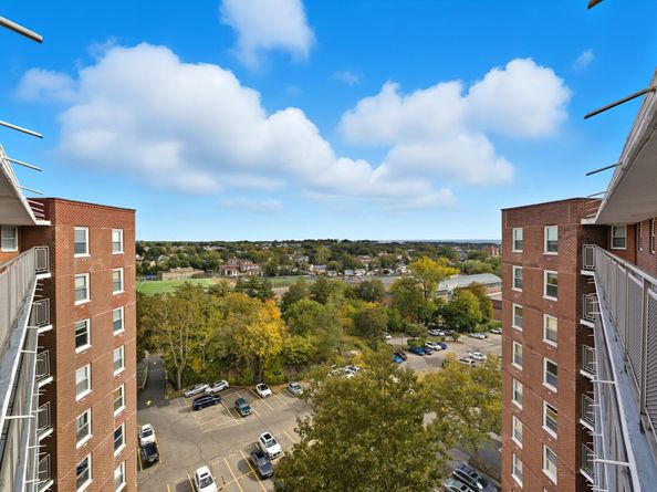 91 Strawberry Hill Avenue APT 1128, Stamford CT 06902