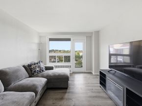 91 Strawberry Hill Avenue APT 1128, Stamford CT 06902