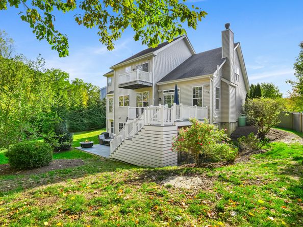 360 Nutmeg Lane 360, Stratford CT 06614