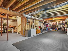 360 Nutmeg Lane 360, Stratford CT 06614