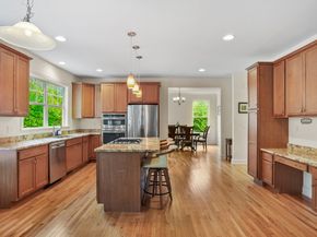 360 Nutmeg Lane 360, Stratford CT 06614