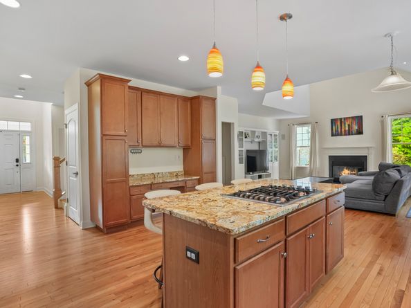 360 Nutmeg Lane 360, Stratford CT 06614