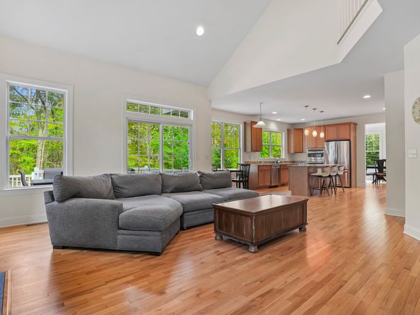 360 Nutmeg Lane 360, Stratford CT 06614