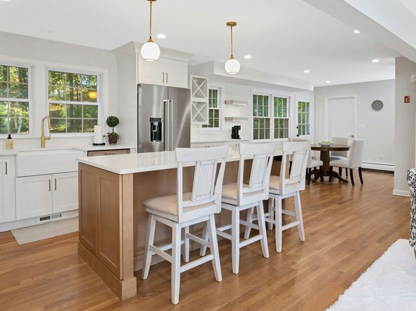 19 Littlebrook Road, Darien CT 06820