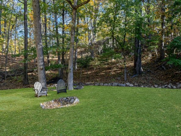 19 Littlebrook Road, Darien CT 06820