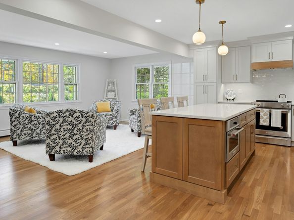 19 Littlebrook Road, Darien CT 06820