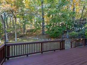 19 Littlebrook Road, Darien CT 06820