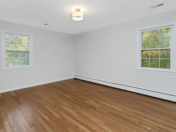 19 Littlebrook Road, Darien CT 06820