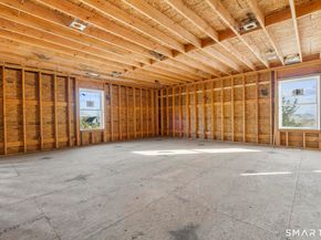 154B Long Meadow Hill Road, Brookfield CT 06804