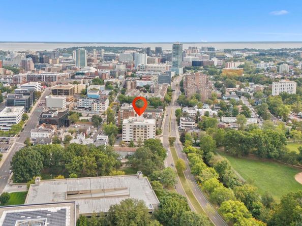 1633 Washington Boulevard APT 5H, Stamford CT 06902