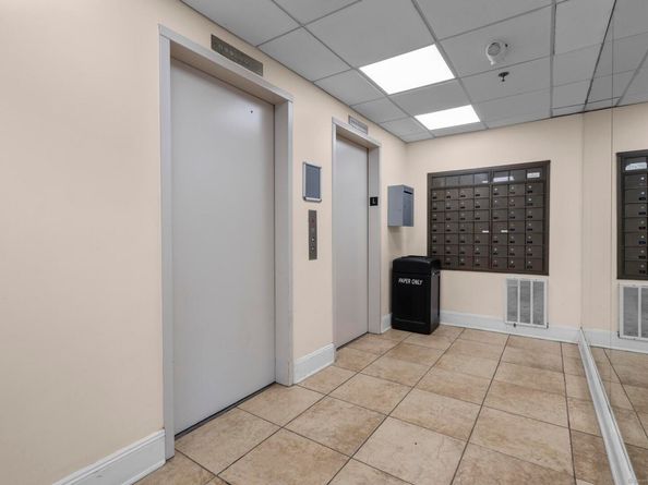 1633 Washington Boulevard APT 5H, Stamford CT 06902