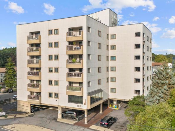 1633 Washington Boulevard APT 5H, Stamford CT 06902