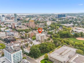 1633 Washington Boulevard APT 5H, Stamford CT 06902