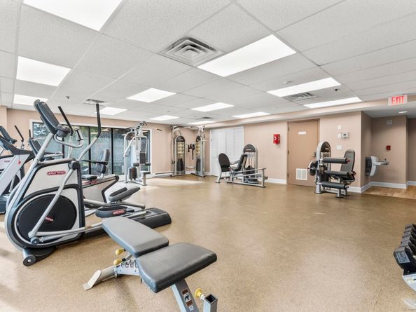1633 Washington Boulevard APT 5H, Stamford CT 06902