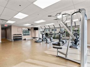 1633 Washington Boulevard APT 5H, Stamford CT 06902