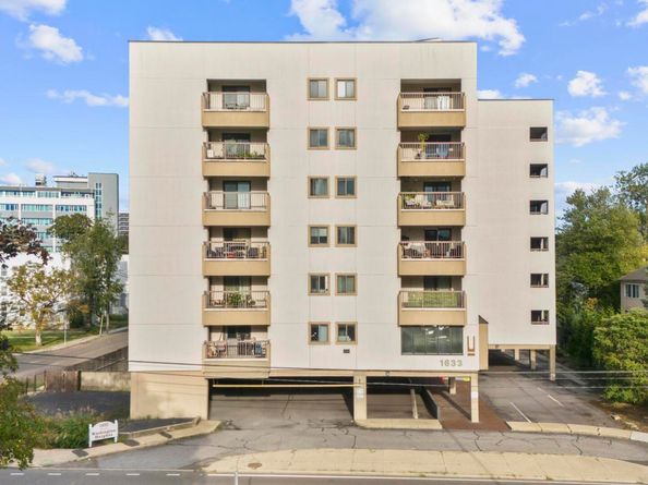 1633 Washington Boulevard APT 5H, Stamford CT 06902