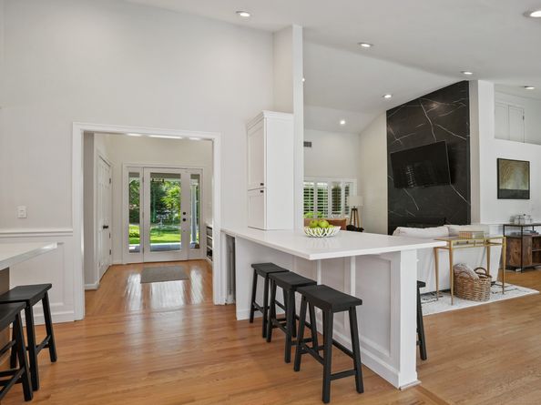 29 Salem Road, Weston CT 06880