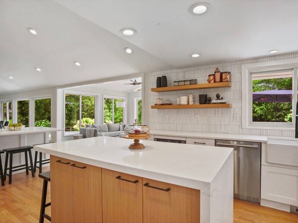 29 Salem Road, Weston CT 06880