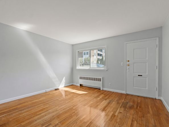 43 Linron Drive, Danbury CT 06810