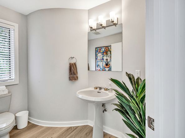 28 Strawberry Lane, Shelton CT 06484