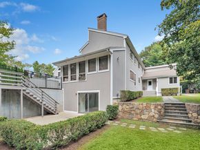 28 Strawberry Lane, Shelton CT 06484