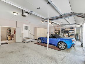 28 Strawberry Lane, Shelton CT 06484