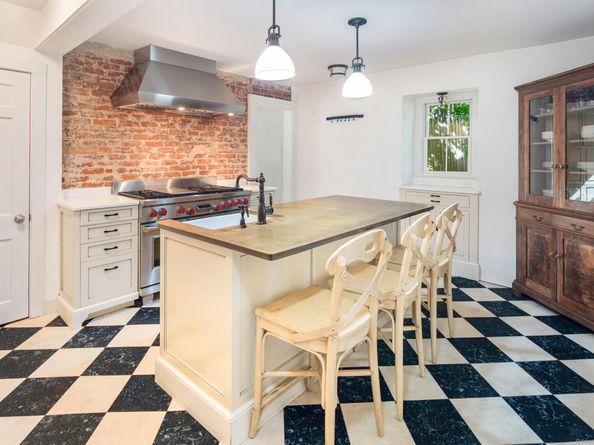 180 Summer Street, New Canaan CT 06840