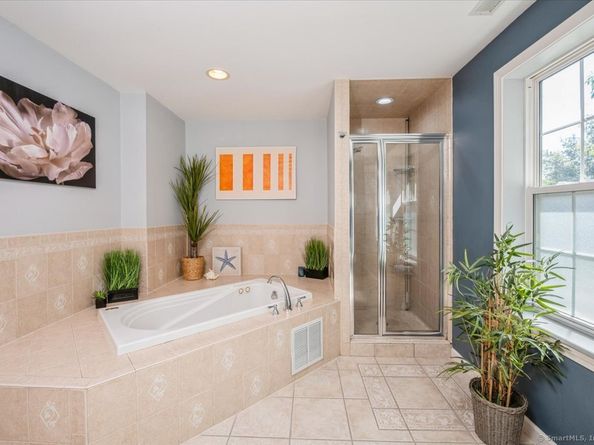 4 Twin Ledge Road 4, Norwalk CT 06854