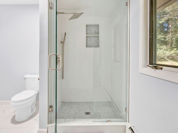 17 Old Orchard Lane, Trumbull CT 06611