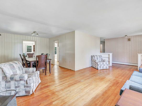 17 Old Orchard Lane, Trumbull CT 06611