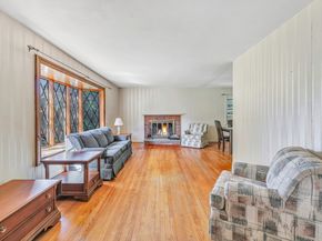 17 Old Orchard Lane, Trumbull CT 06611