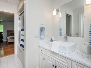 4 Harbour View Drive, New Fairfield CT 06812