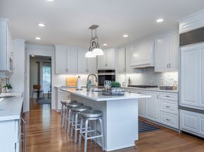 4 Harbour View Drive, New Fairfield CT 06812