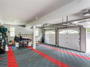 4 Harbour View Drive, New Fairfield CT 06812