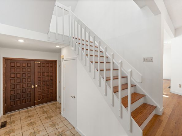 100 Old Mill Lane, Stamford CT 06902