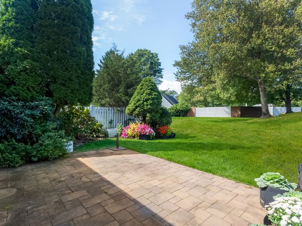 144 Lansdowne 144, Westport CT 06880