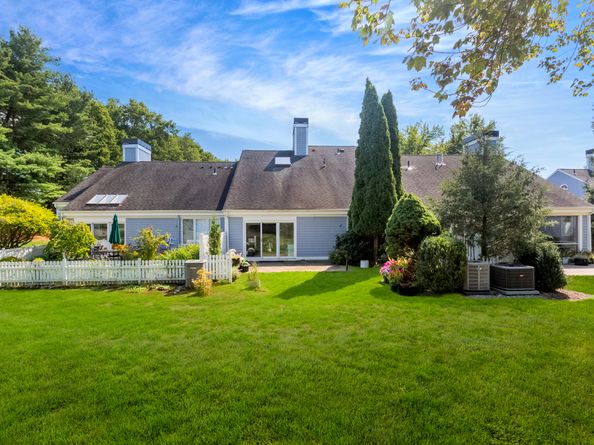 144 Lansdowne 144, Westport CT 06880
