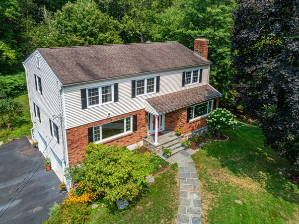 65 Malibu Road, Stamford CT 06903