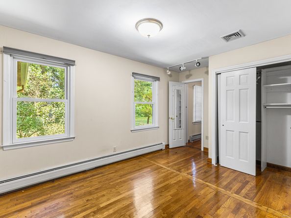 104 Putting Green Road, Fairfield CT 06825
