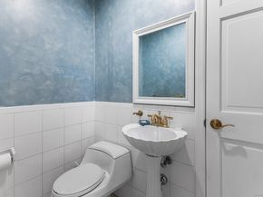 104 Putting Green Road, Fairfield CT 06825