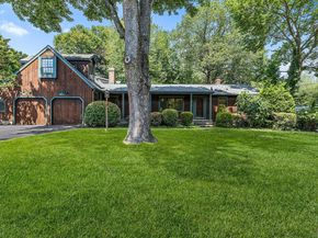104 Putting Green Road, Fairfield CT 06825