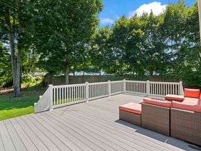 9 Arnold Lane, Norwalk CT 06853