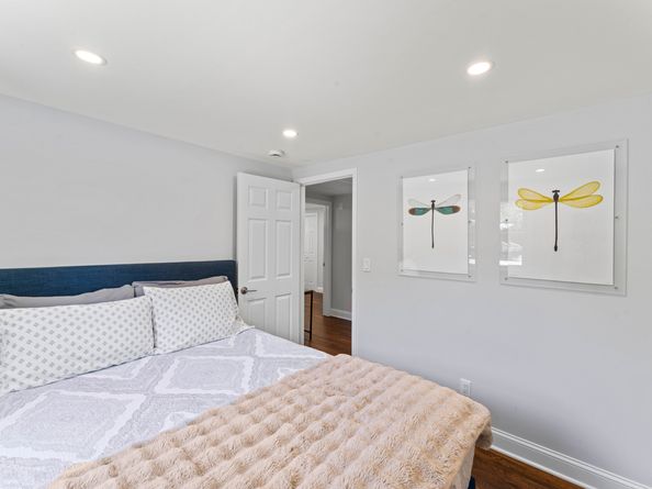 9 Arnold Lane, Norwalk CT 06853