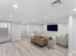 9 Arnold Lane, Norwalk CT 06853